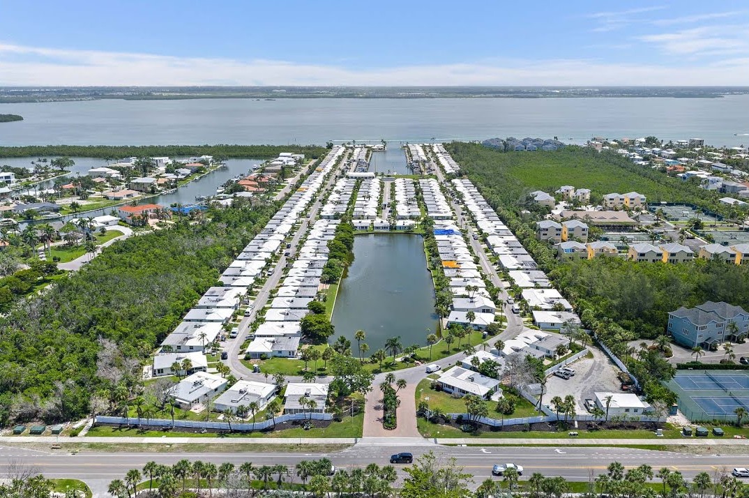Aerial view of Spanish Main Yacht Club on Longboat Key